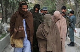 Taliban ngừng đàm phán trao đổi tù nhân với Mỹ
